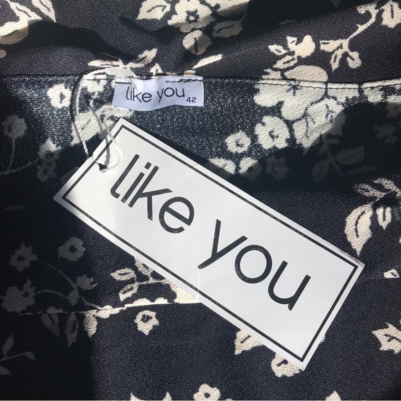 NEW ! Like You Off Shoulder Top - Size 42 - Picture 4 of 6